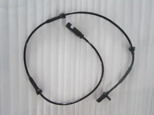 Датчик ABS MAGTECHNIC MAG8054
