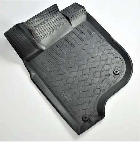 Коврики в салон COMFORT 35.07.501.PLA Mitsubishi Pajero Sport 1 шт., черный