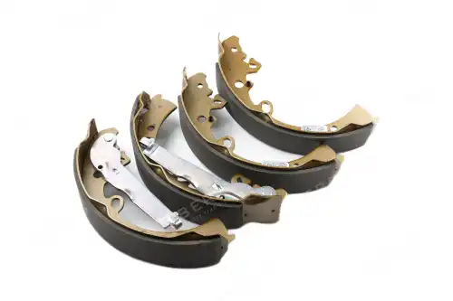 Тормозные колодки барабанные IBERIS IB154048
