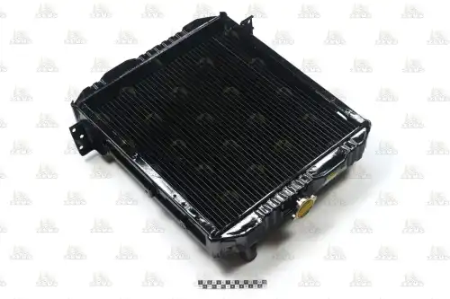 Радиатор системы охлаждения двигателя ZEVS 13027