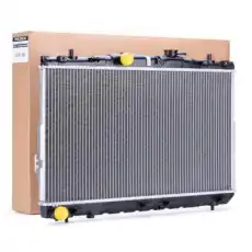 Радиатор системы охлаждения двигателя RIDEX 470R0136