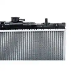 Радиатор системы охлаждения двигателя RIDEX 470R0136