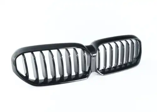 Решетка радиатора BMW 51 12 9 852 169