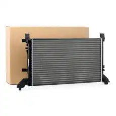 Радиатор системы охлаждения двигателя RIDEX 470R0132