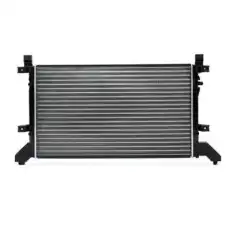 Радиатор системы охлаждения двигателя RIDEX 470R0132