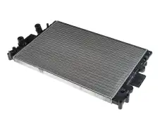 Радиатор системы охлаждения двигателя STELLOX 81-03336-SX