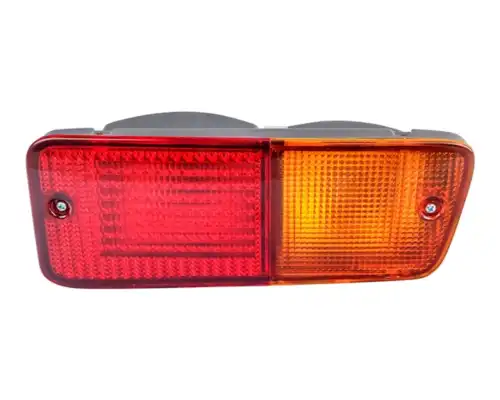 Фонарь задний CASP 223398AR