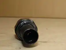9475037000 ДАТЧИК ДАВЛЕНИЯ МАСЛА KIA