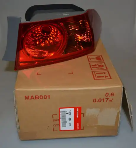 Фонарь задний HONDA 33501SEAJ51