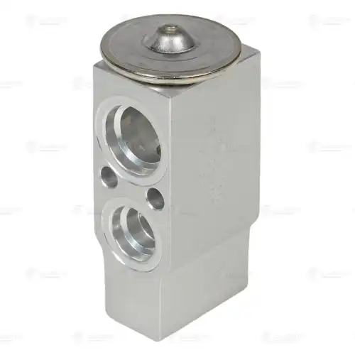 Клапан кондиционера LUZAR LTRV 1750