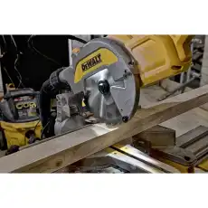Торцовая пила DeWalt DWS777 DWS777QS