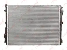 Радиатор системы охлаждения двигателя LYNXAUTO RB-2496