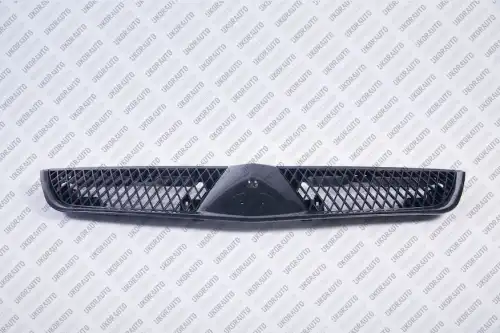 Решетка радиатора UKORAUTO U0517040