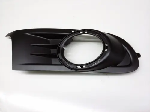 Решетка радиатора BENTLEY 5K0853666B9B9