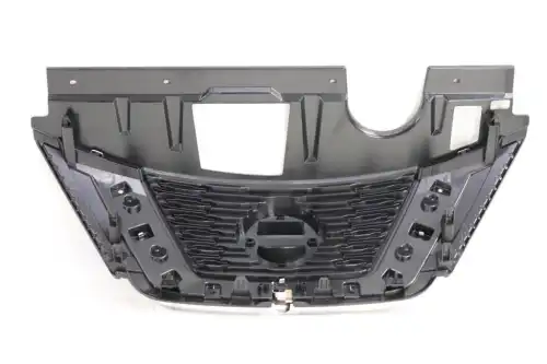 Решетка радиатора DOCAR 623106FR0A-DCR