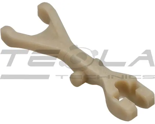 TT84096 Вилка TESLA TECHNICS