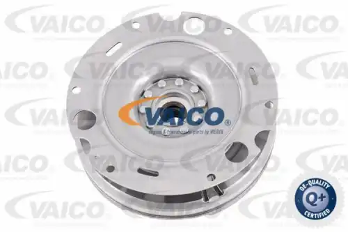 Маховик V10-6531 VAICO