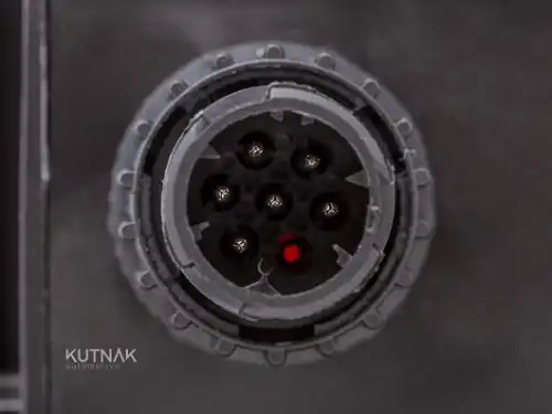Фонарь задний KUTNAK 721180/N