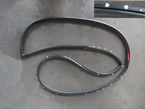 Уплотнитель двери HAVAL 6107015AK00XB