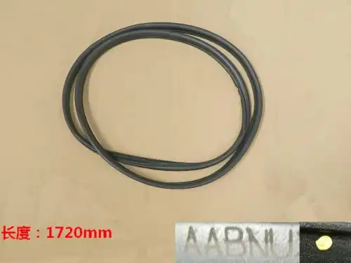 Уплотнитель двери HAVAL 6107108XKY00A
