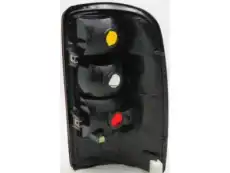 LAMP,TAIL(INCLS 9,12-17)(INCLS HARNESS) 15832091 CADILLAC