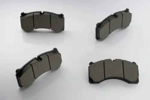 Тормозные колодки дисковые PE 086.305-00A