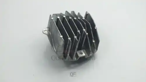 Фара QUATTRO FRENI QF31M00042