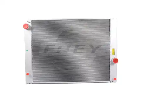 Радиатор системы охлаждения двигателя FREY 823816501