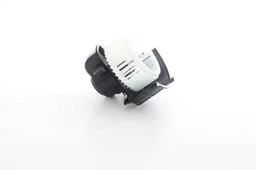 Вентилятор отопителя BSG BSG 90-845-008