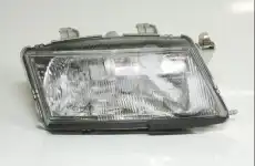 Фара SAAB 4676409