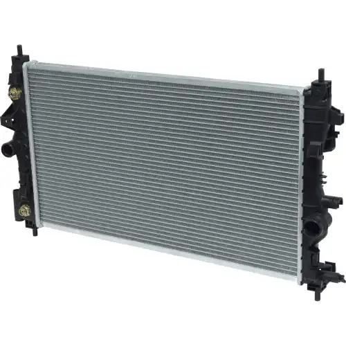 Радиатор системы охлаждения двигателя UAC RA13197C
