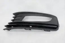 Решетка бампера OEM OEM1437L