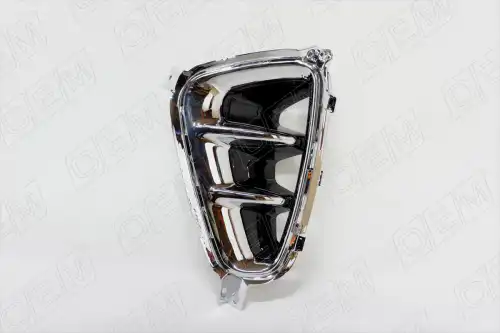 Решетка бампера OEM OEM1370L