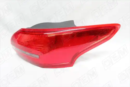 Фонарь задний OEM OEM0133FONR