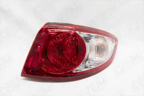 Фонарь задний OEM OEM0143FONR