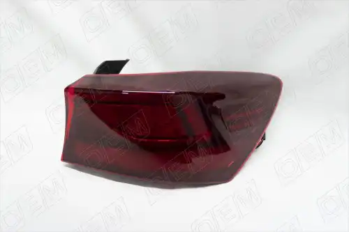 Фонарь задний OEM OEM0105FONR