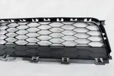 Решетка бампера OEM OEM3735