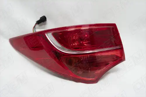 Фонарь задний OEM OEM0165FONL