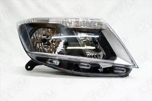 Фара OEM OEM0143FR