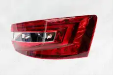 Фонарь задний OEM OEM0082FONR