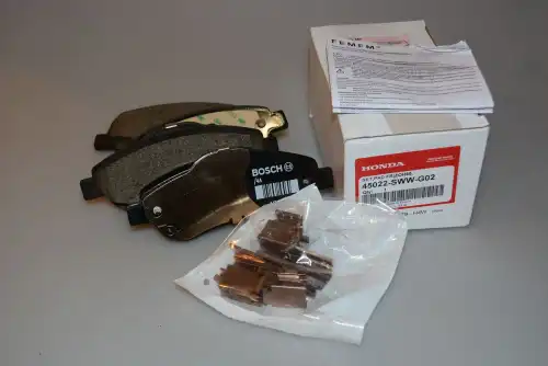 Тормозные колодки дисковые HONDA 45022SWWG02
