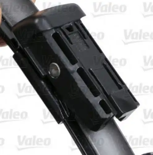 Щетка стеклоочистителя 574198 VALEO 240/10'' мм/",