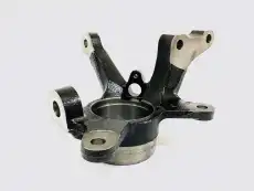 Кулак поворотный UKORAUTO U0612003L