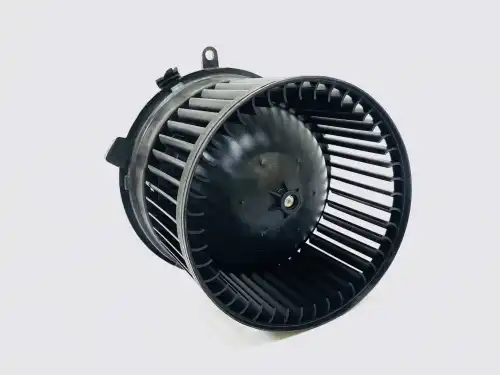 Вентилятор отопителя UKORAUTO U0201063