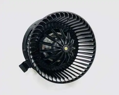 Вентилятор отопителя UKORAUTO U0201047