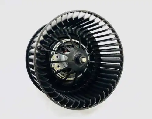 Вентилятор отопителя UKORAUTO U0201022