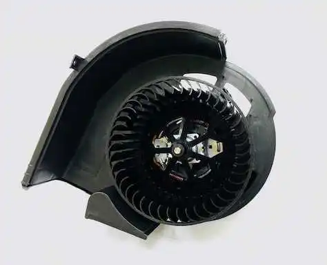 Вентилятор отопителя UKORAUTO U0201001