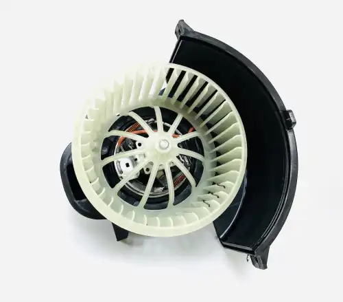 Вентилятор отопителя UKORAUTO U0201086