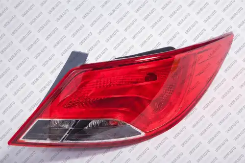 Фонарь задний UKORAUTO U0523015R