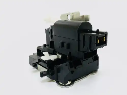 Замок двери сдвижной U0528256 UKORAUTO